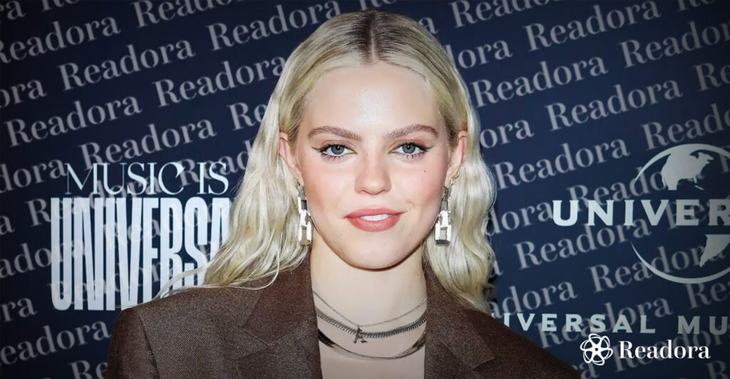 renee-rapp-net-worth2-1024x532 Renee Rapp Net Worth: A Look at Her Growing Fortune