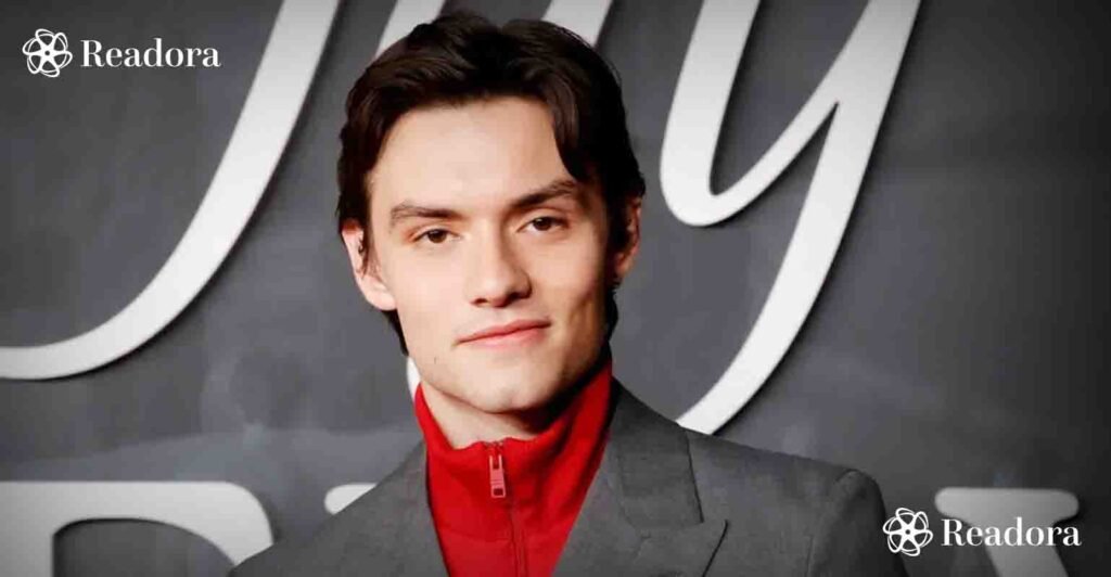 Louis-Partridge-Height-1024x532 Louis Partridge Height How Tall Is the Enola Holmes Star and Other Facts About Him